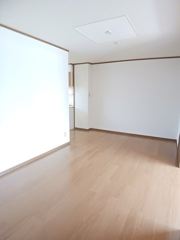 【内装】 | プラスペラティＣ