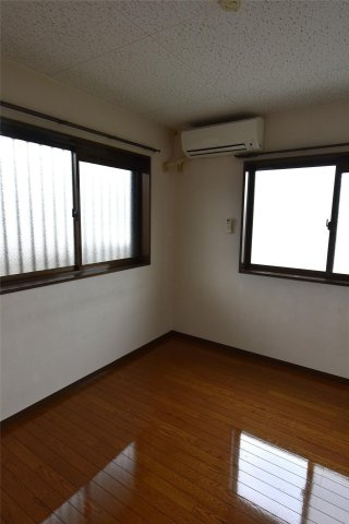 オルセーメゾンEの寝室