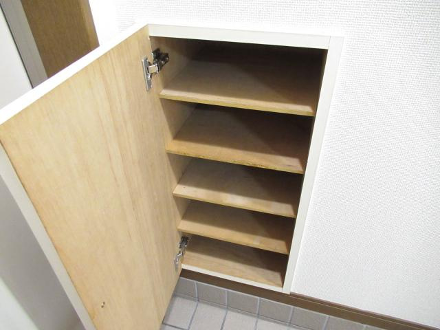 グランチェスタⅡの収納|下駄箱