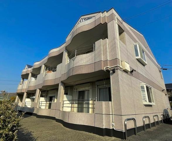 【外観】 | プリベール花尻 | 外観写真（昼）
