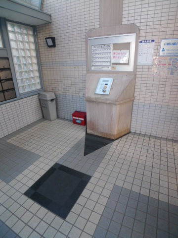 アルファ東古松Ⅱのロビー