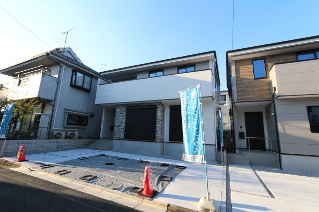 【KEIAI　Grace】 東大和市向原16期の外観|南道路に面した40坪超の敷地に明るく、風通しの良い大型住宅が完成！