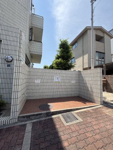 【駐車場】御影城の前パークハイム