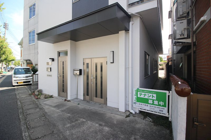 TAXビル