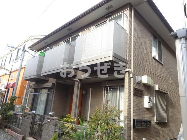 エルメゾン花の木の外観