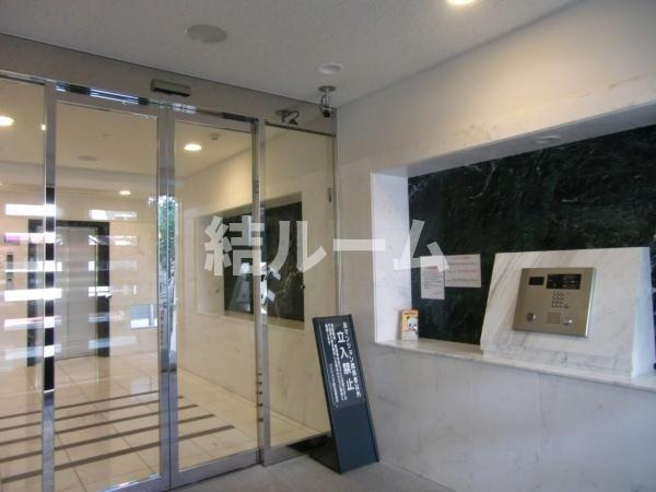 北区田端４丁目の賃貸マンションのロビー