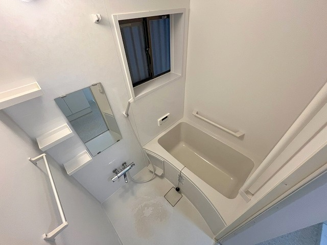 田川3丁目戸建ての浴室
