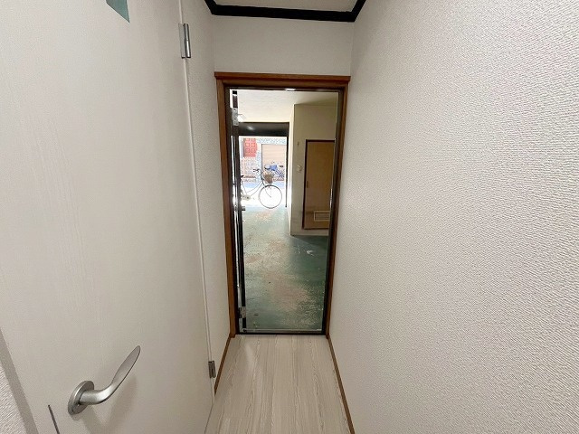 田川3丁目戸建ての玄関