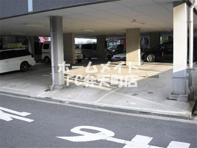 【駐車場】 | ヴィラ入船