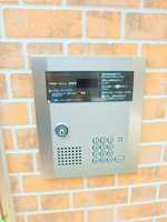 オートロック完備