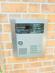 オートロック完備