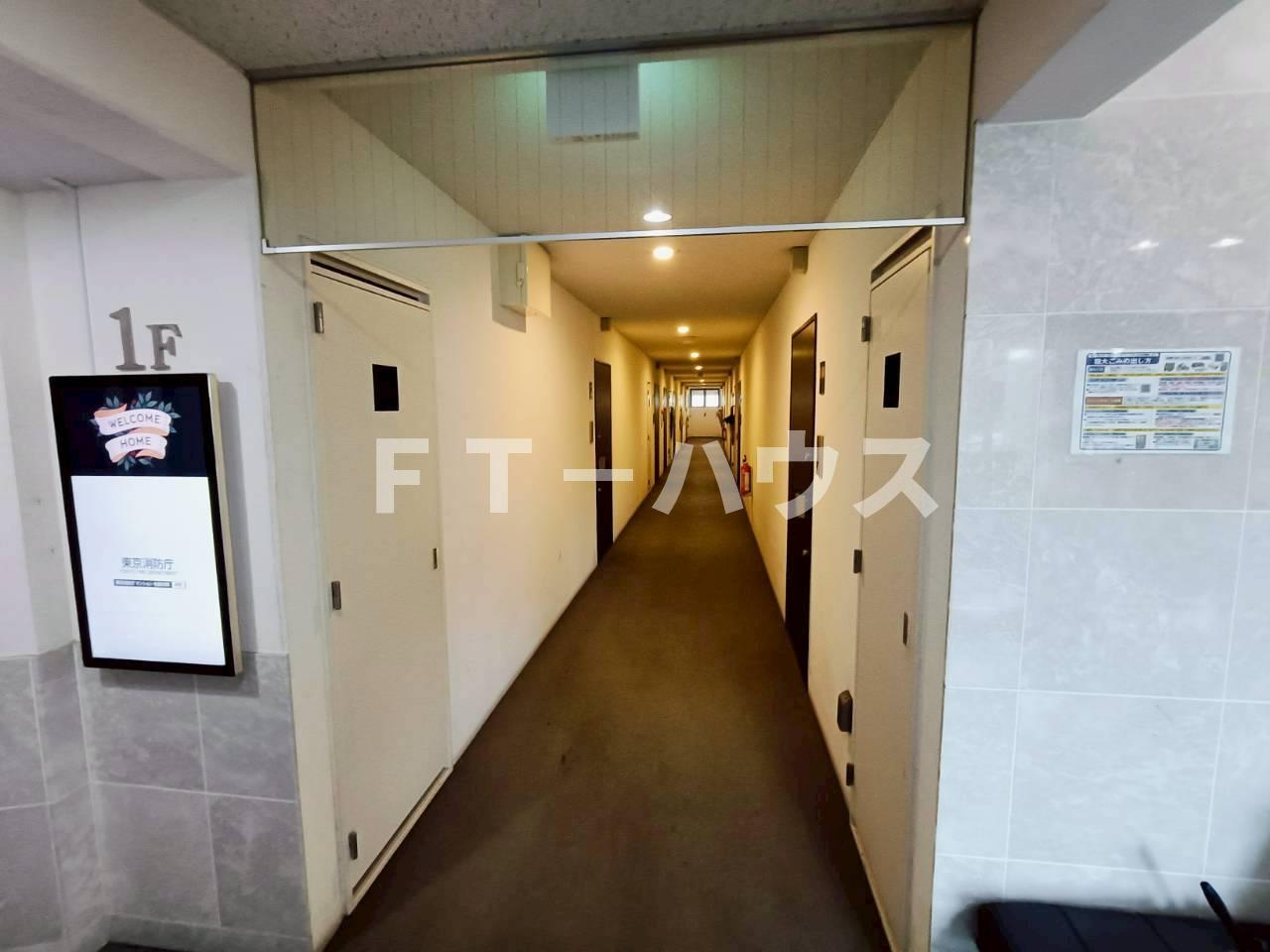 Ｓ－ＦＯＲＴ西船橋のロビー