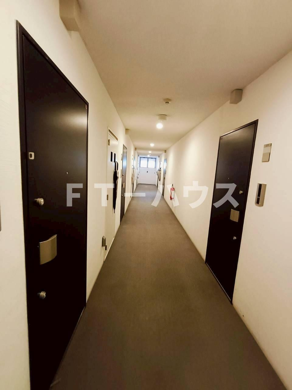 Ｓ－ＦＯＲＴ西船橋のロビー