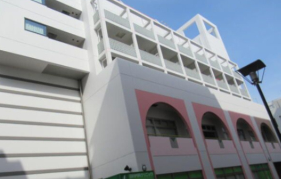 ホ－メストプラザ十日市場の外観