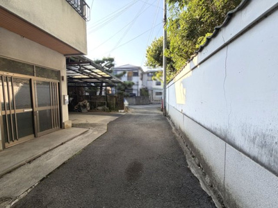 【前面道路含む現地写真】 | 和泉市和田町戸建