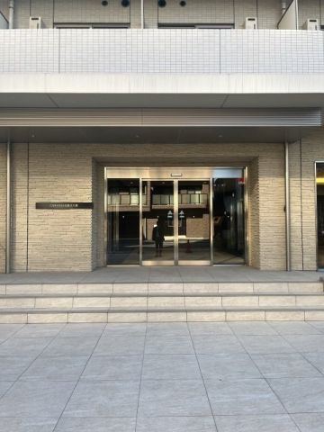 クレヴィスタ多摩川六郷のエントランス