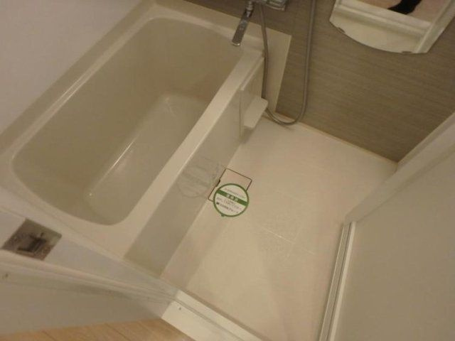 ルーブル中馬込弐番館の浴室