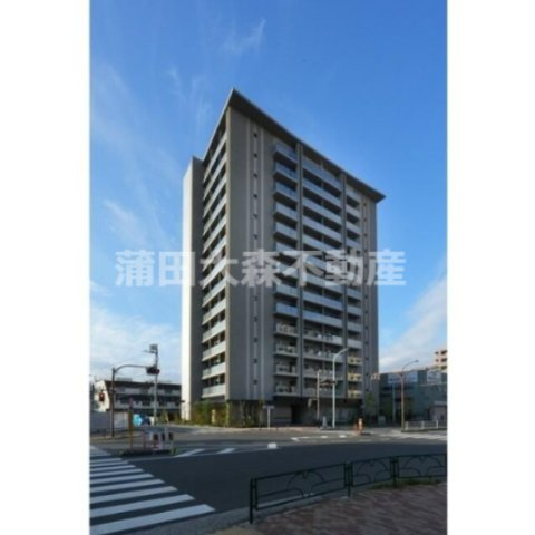 ラティエラ大鳥居の外観