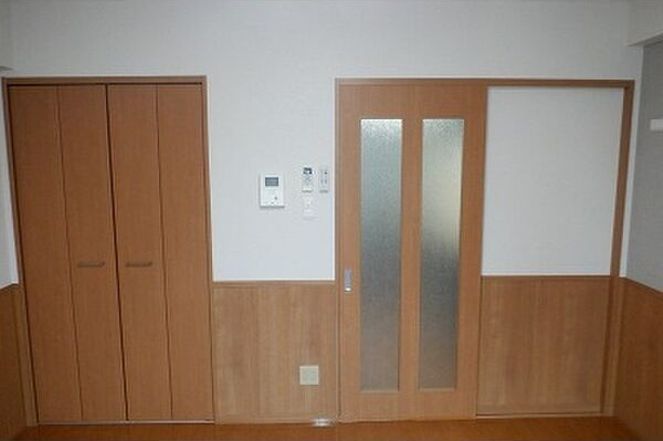 プラントビル本町の寝室