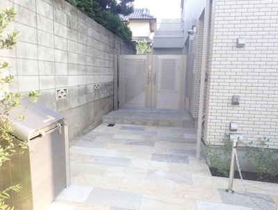 【エントランス】 | アネシス中野