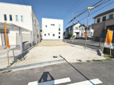 【外観】 | 深阪３丁　新築戸建 | ゆとりのある洗面室ですよ♪朝の身支度もスムーズにできますね！
