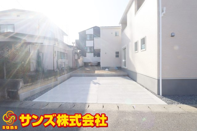 郡山市安積荒井3丁目　　　２号棟　　　安積第１小学校、安積中学区　の駐車場