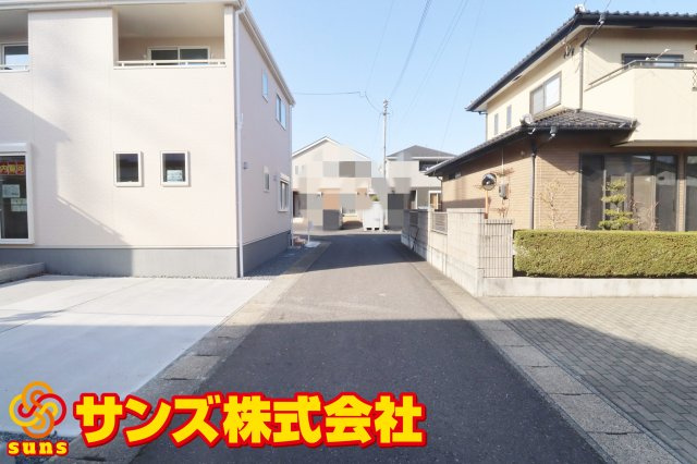 郡山市安積荒井3丁目　　　２号棟　　　安積第１小学校、安積中学区　の外観|東側前面道路