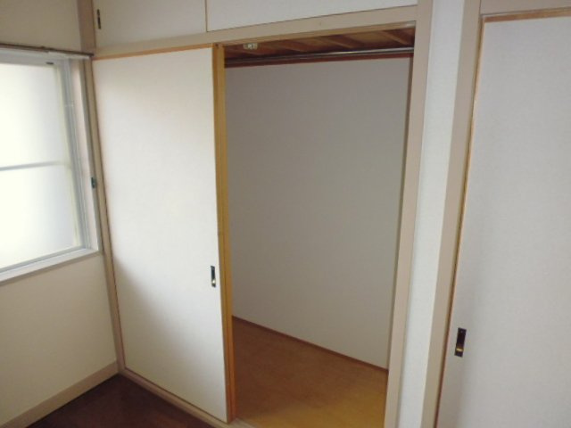 ビバリーガーデン大島Ｂの収納