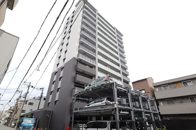 プレサンスロジェ住之江レジデンスの外観