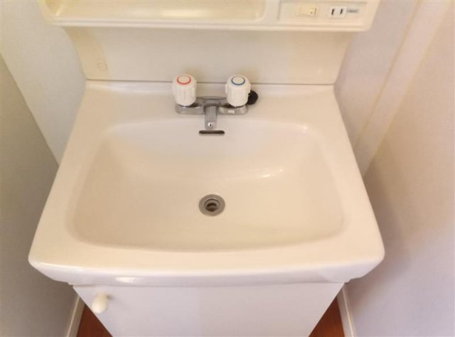 【内装】 | レオパレスワカミヤ６０ | 備品や設備仕様は号室等により異なります現地をご確認ください。
