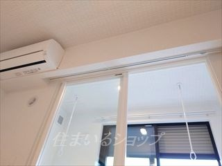 ショコラⅠの設備|エアコン・シャッター・室内物干し