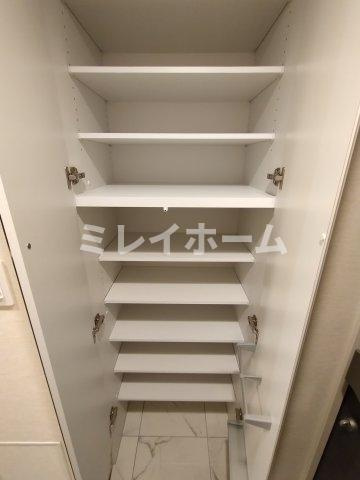 クレイシア西馬込の玄関