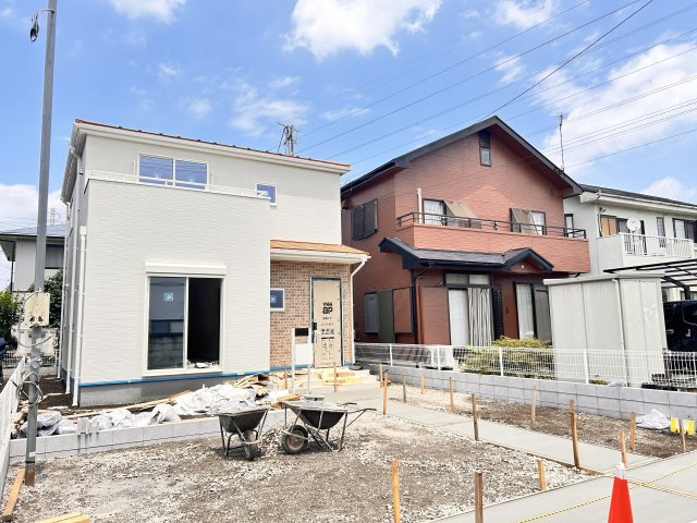 【LiveleGarden】宇都宮市鶴田町 第24 全2棟の外観|〇2号棟〇
物件の詳細は事前に資料をご用意してお待ちしております。
月々の支払はどれくらい？マイホームの探し方、住宅ローンのシュミレーションもお任せくださいませ。
※2026年7月撮影