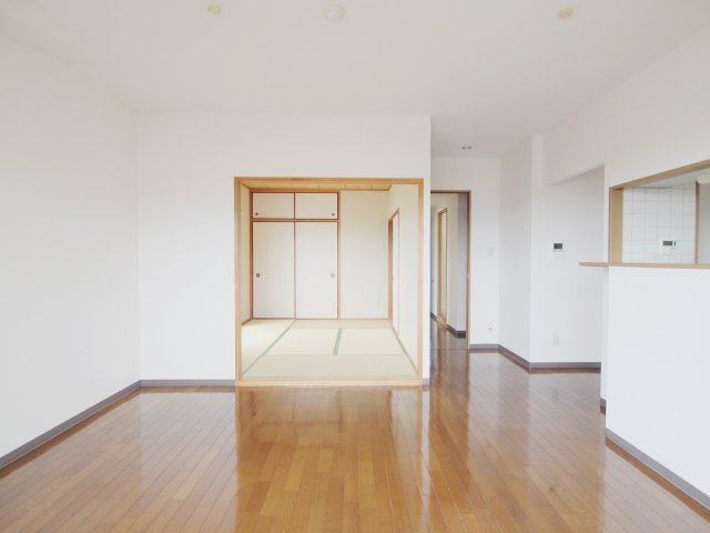 グリーンヒルみくまりの居間・リビング
