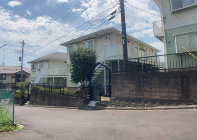 【外観】 | 明王事業用 | 物件の詳細については、現地を見てわかること以外に、役所や法務局などで調べないとわからないことがあります。そのため、現地に行く場合は、もしこの物件を買ったらどのような生活ができるかをイメージしましょう。