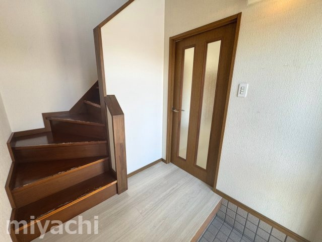 ガーデンテラスの玄関