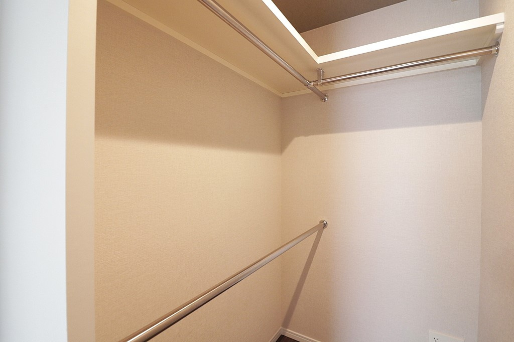 クレール八戸ノ里ソレイユの収納