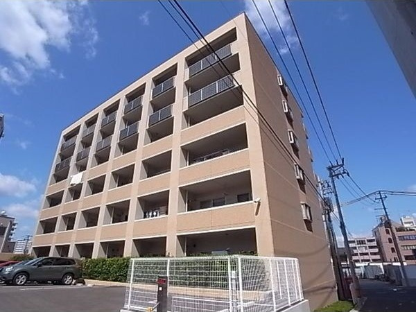 ソフィア天神山の駐車場