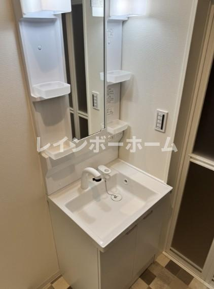 ヴァンヴェール　オマージュⅡの独立洗面台