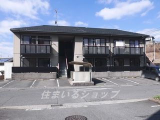 レーヴィンス落合の駐車場