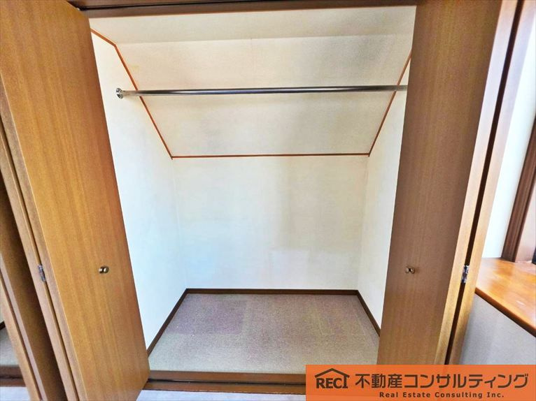 神戸市灘区楠丘町6丁目　中古戸建の収納