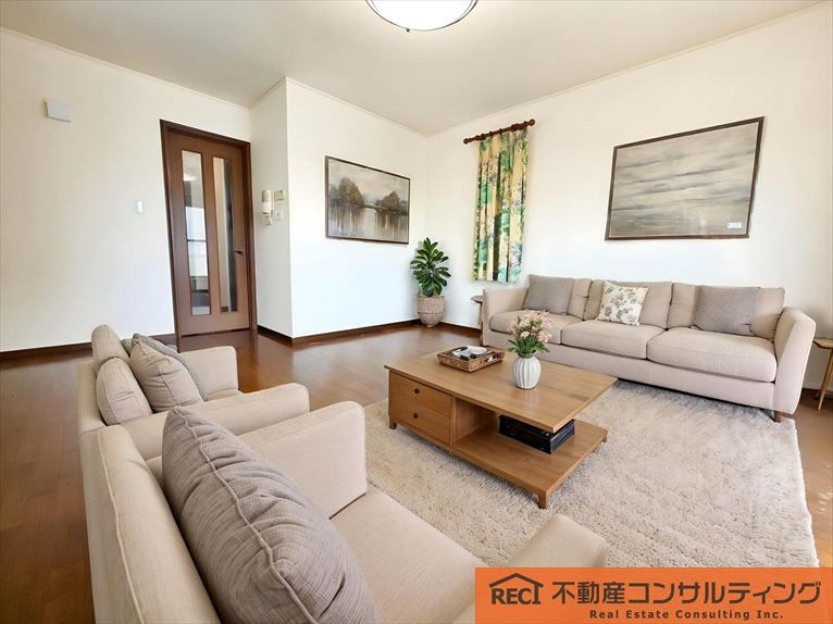 神戸市灘区楠丘町6丁目　中古戸建の洋室