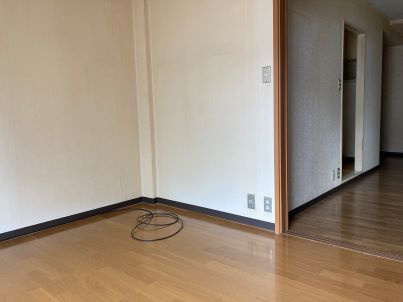 【洋室】 | 第一サンマンション