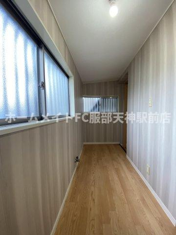 熊野町3丁目戸建ての洋室