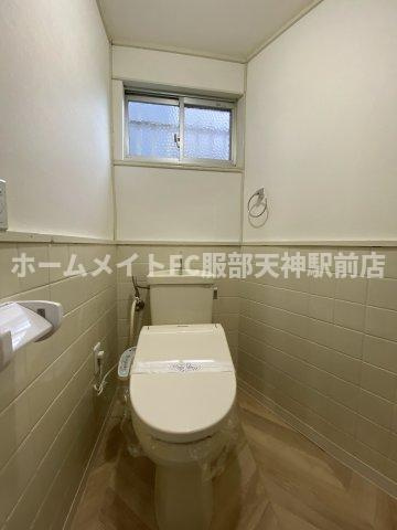 熊野町3丁目戸建てのトイレ