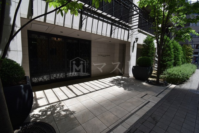 ザ・大阪レジデンス備後町のエントランス