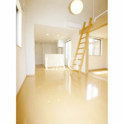 【居間・リビング】 | ALFRESO | 洋室のお部屋です。