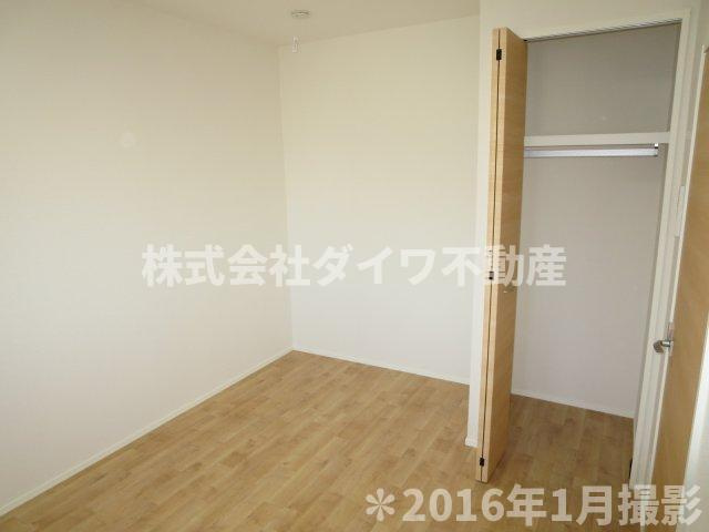マンション稲葉の洋室