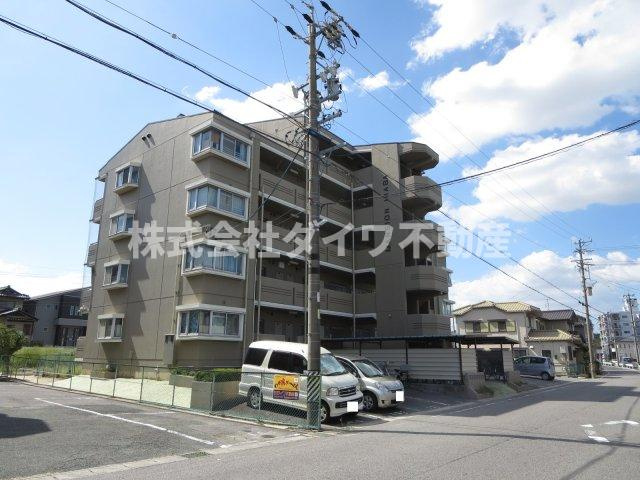 マンション稲葉の外観
