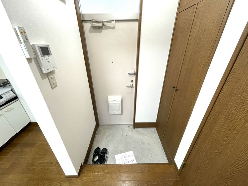 サン・プランタンの玄関